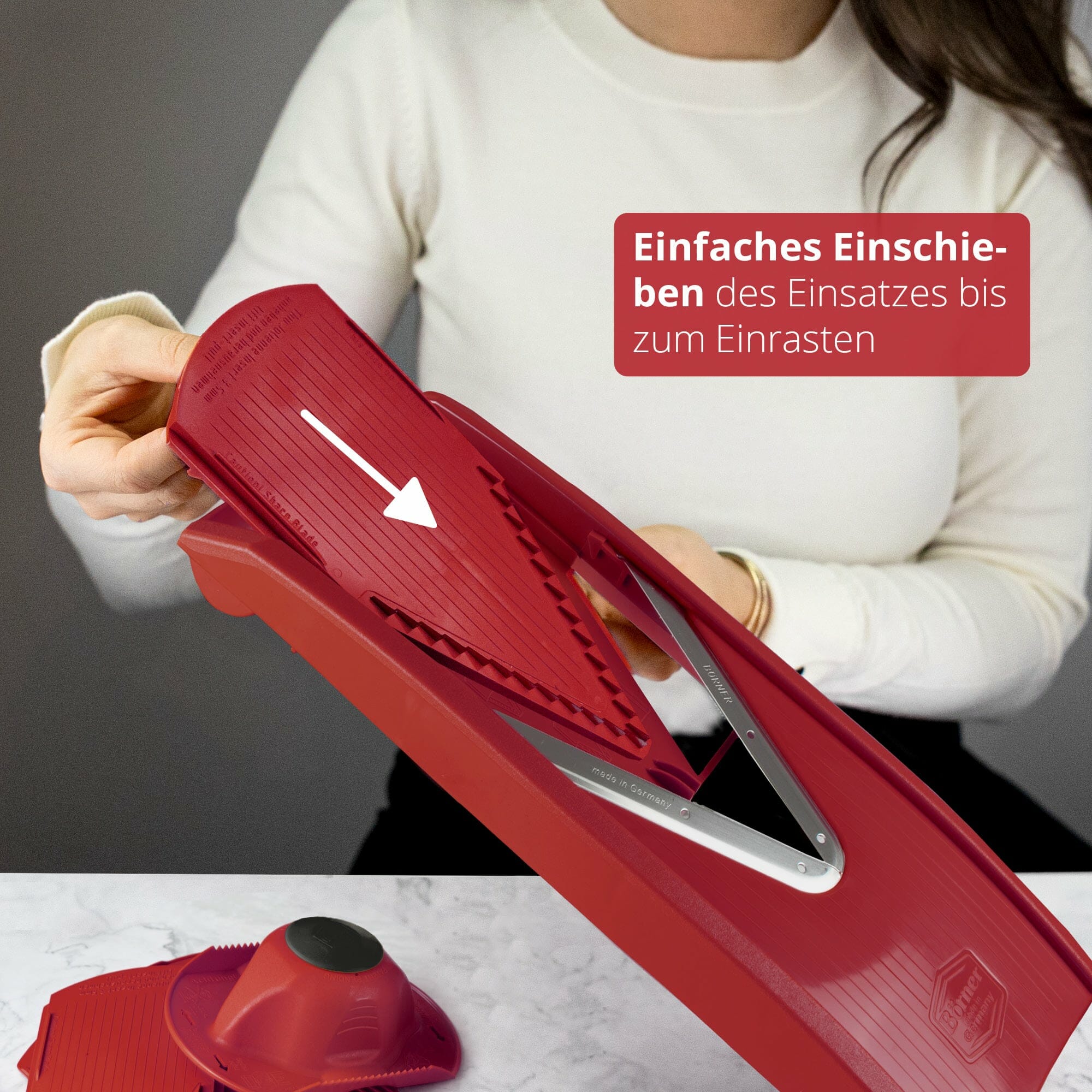 v1-basis-set-rot-mandoline-benutzung-1